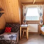 Gosciniec U Ani - Pod Wieza Widokowa Sky Walk, Nieopodal Szlakow Na Polane Rusinowa , Gesia Szyje, Polane Zgorzelisko , Tarasowke I Palenice Privat bolig
