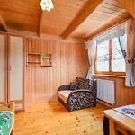 Rum i privatbostad Gosciniec U Ani - Pod Wieza Widokowa Sky Walk, Nieopodal Szlakow Na Polane Rusinowa , Gesia Szyje, Polane Zgorzelisko , Tarasowke I Palenice Ciche Małe