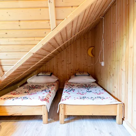 Gosciniec U Ani - Pod Wieza Widokowa Sky Walk, Nieopodal Szlakow Na Polane Rusinowa , Gesia Szyje, Polane Zgorzelisko , Tarasowke I Palenice Δωμάτια σε οικογενειακή κατοικία *